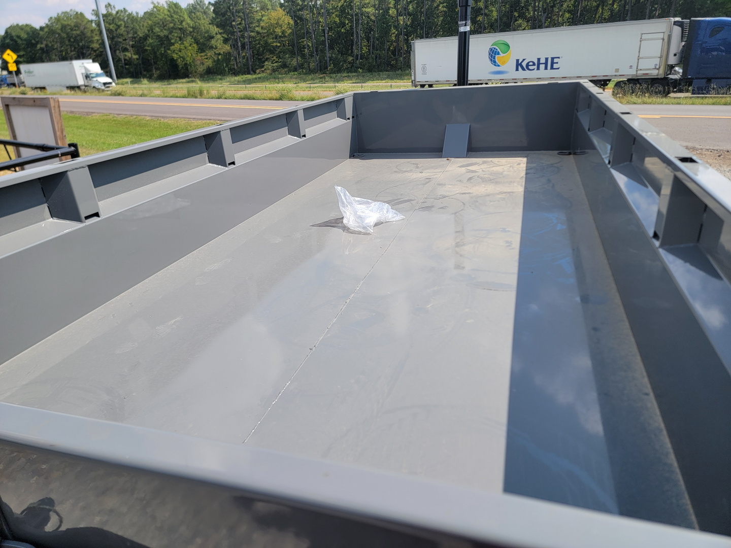 New 2025 Delco Trailers D5 16' x 83" Dump Trailer