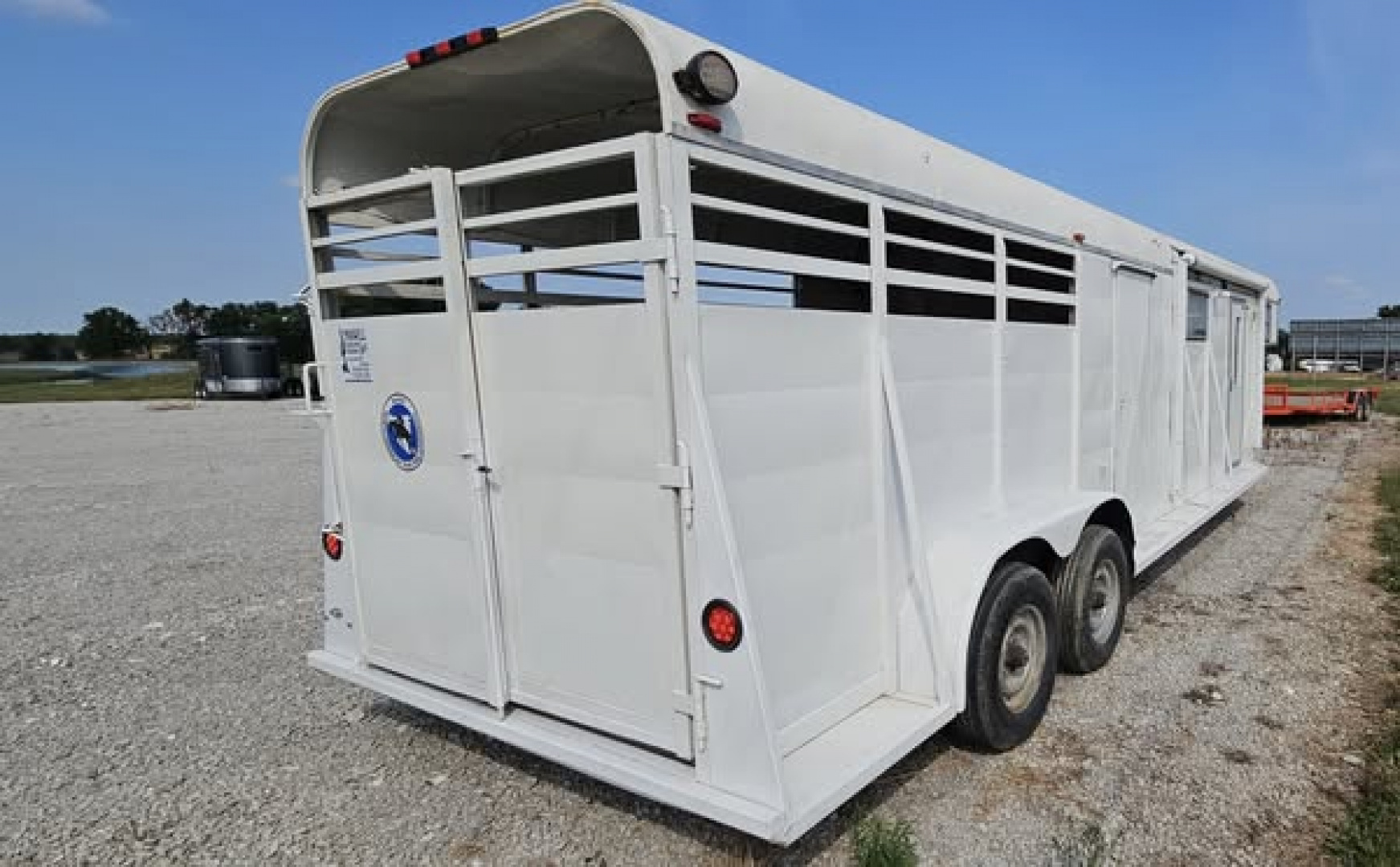 Used 1984 Chaparral 24" GN 2 Horse Trailer