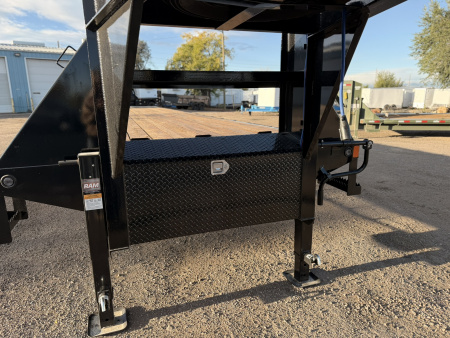 New 2026 Load Trail 8.5-40 Tandem Axle Gooseneck 25.9K GVWR