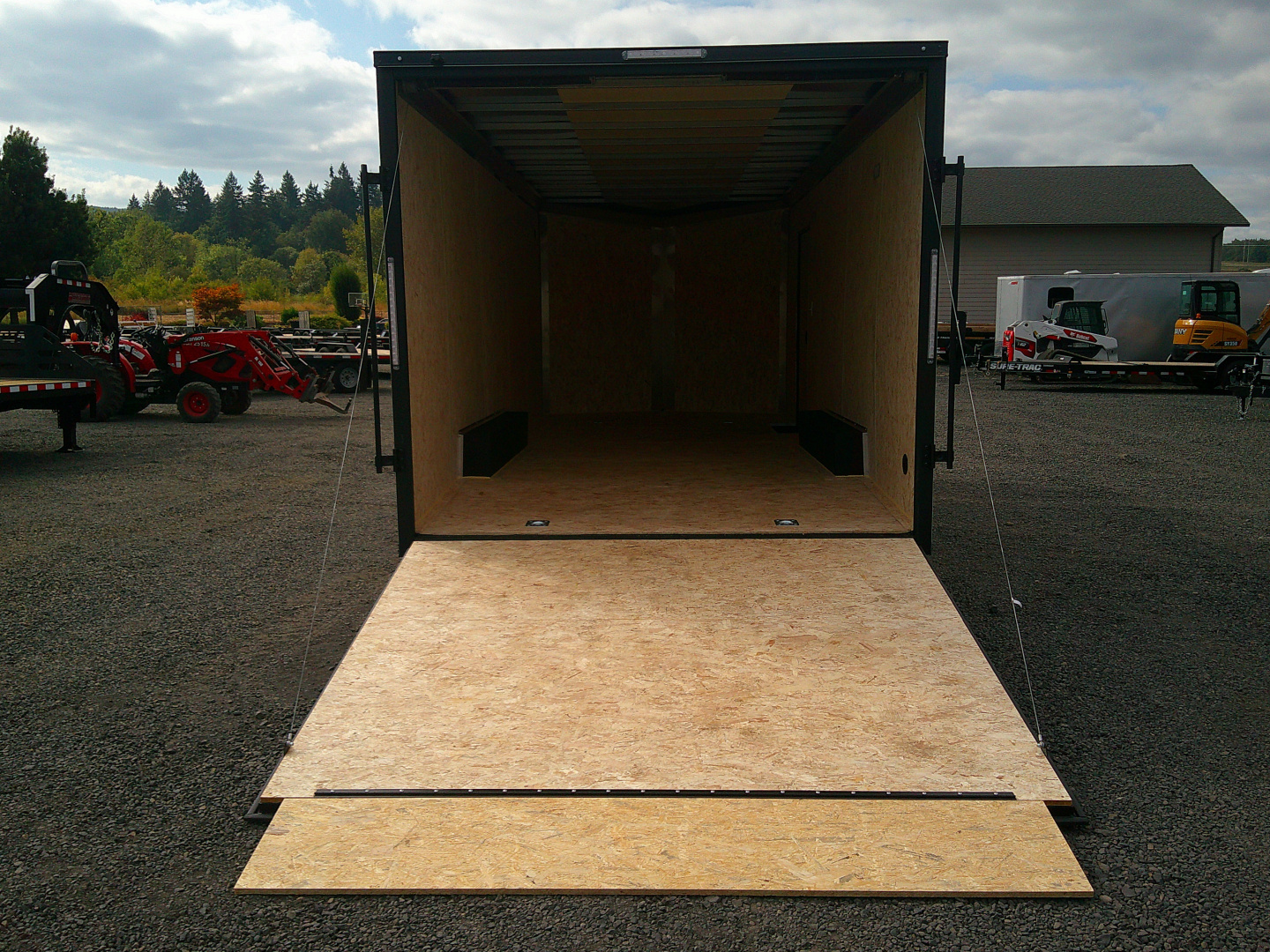 New 2025 Formula Trailers 8.5x20 Cargo / Enclosed Trailer
