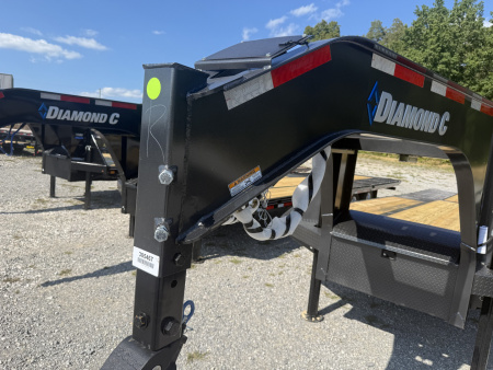 New 2026 Diamond C FMAX212 GOOSENECK TRAILER 30’ HYDRO DOVE & JACKS ALUMINUM OUTER RIMS