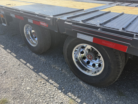 New 2026 Diamond C FMAX212 GOOSENECK TRAILER 30’ HYDRO DOVE & JACKS ALUMINUM OUTER RIMS