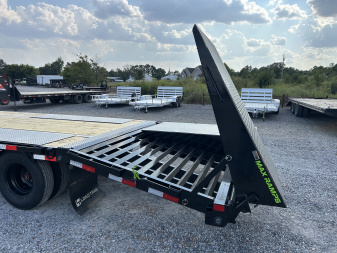 New 2026 Load Trail 102"x30' 24k Gooseneck Flatbed Trailer
