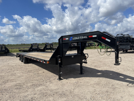 New 2026 Load Trail 32' Gooseneck Max Ramps 24K Flatbed Trailer