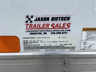 Used 2018 United Trailers XLT 28' Race Trailer