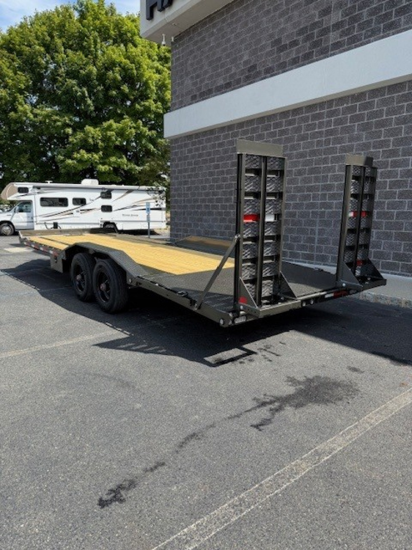 New 2026 MAXX-D H9X10224 Equipment Trailer