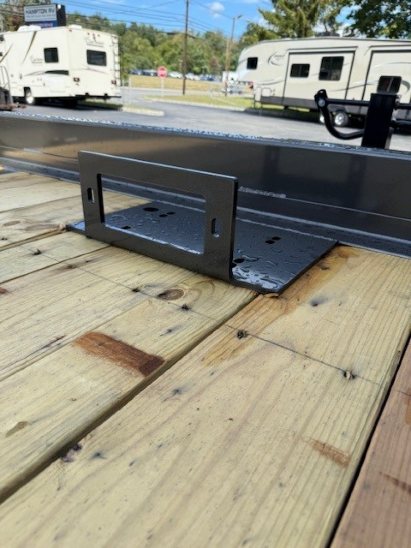 New 2026 MAXX-D H9X10224 Equipment Trailer