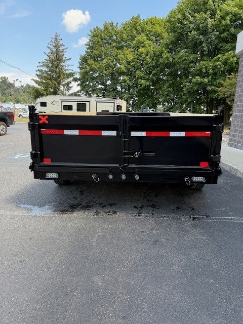 New 2026 MAXX-D DKB8314 Dump Trailer