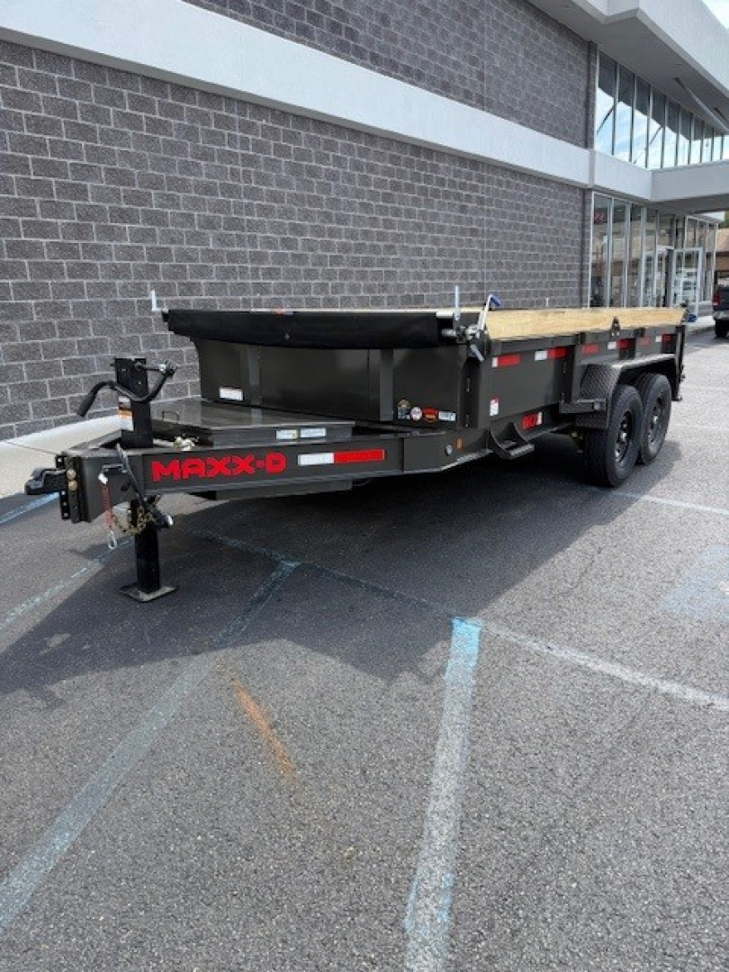 New 2026 MAXX-D DKB8314 Dump Trailer