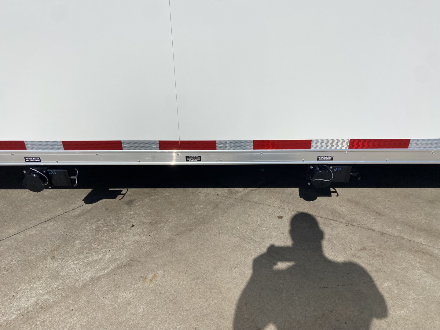 New 2026 Vintage Race Trailer with Living Quarters 53'