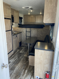 New 2026 Vintage Race Trailer with Living Quarters 53'
