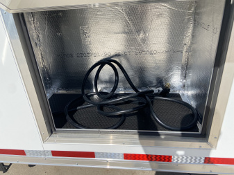 New 2026 Vintage Race Trailer with Living Quarters 53'