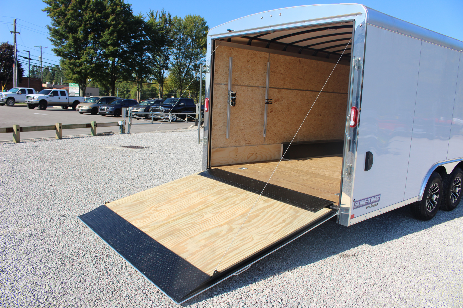 New 2026 Sure-Trac 8.5' x 20' Landscape Pro Cargo / Enclosed Trailer - Rear Ramp Door - 9900# GVW