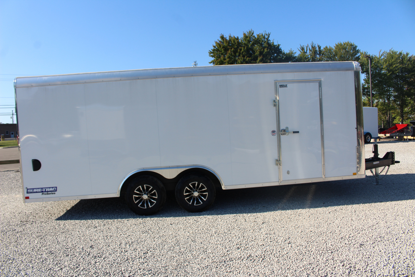 New 2026 Sure-Trac 8.5' x 20' Landscape Pro Cargo / Enclosed Trailer - Rear Ramp Door - 9900# GVW