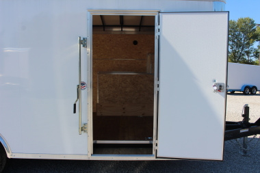 New 2026 Sure-Trac 8.5' x 20' Landscape Pro Cargo / Enclosed Trailer - Rear Ramp Door - 9900# GVW