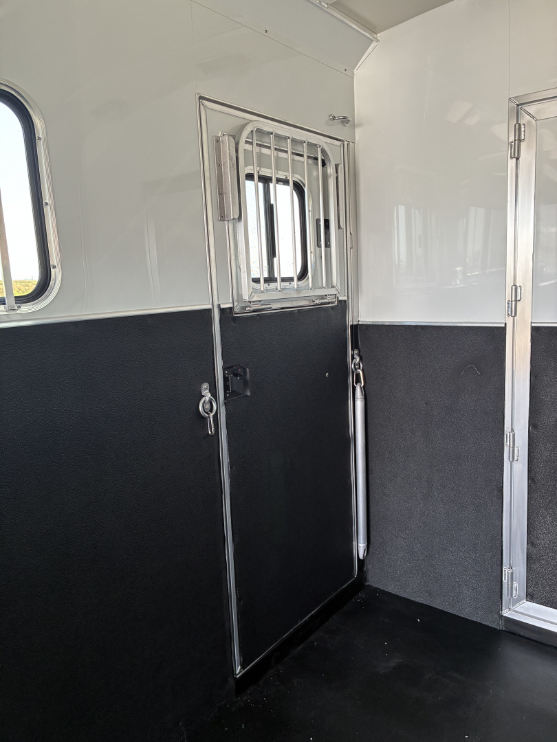New 2026 Cimarron 2 + 1 Horse Trailer
