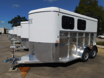New 2026 Maverick Trailers Lite Deluxe 2H BP Horse Trailer