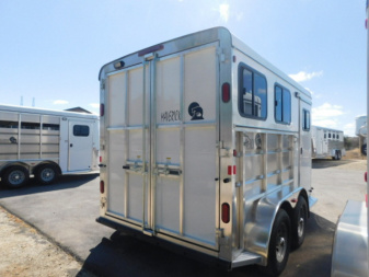 New 2026 Maverick Trailers Lite Deluxe 2H BP Horse Trailer