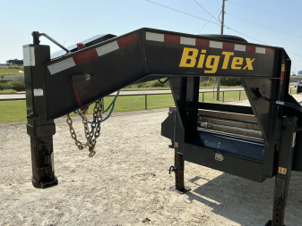 Used 2022 Big Tex 102"x40' GN Flatbed w/ Mega Ramps