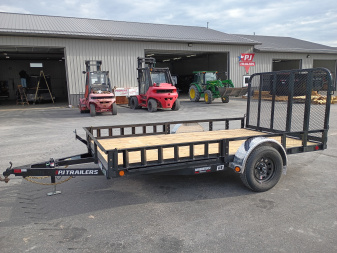 New 2026 PJ Trailers U8121