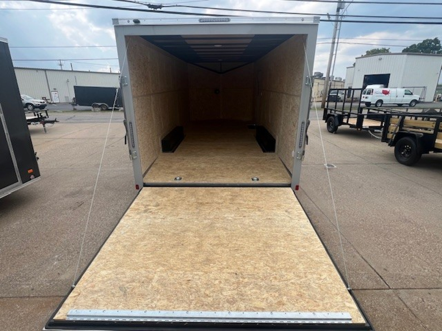 New 2026 Bravo Trailers 8.5 X 20 7K Hero 7' Tall