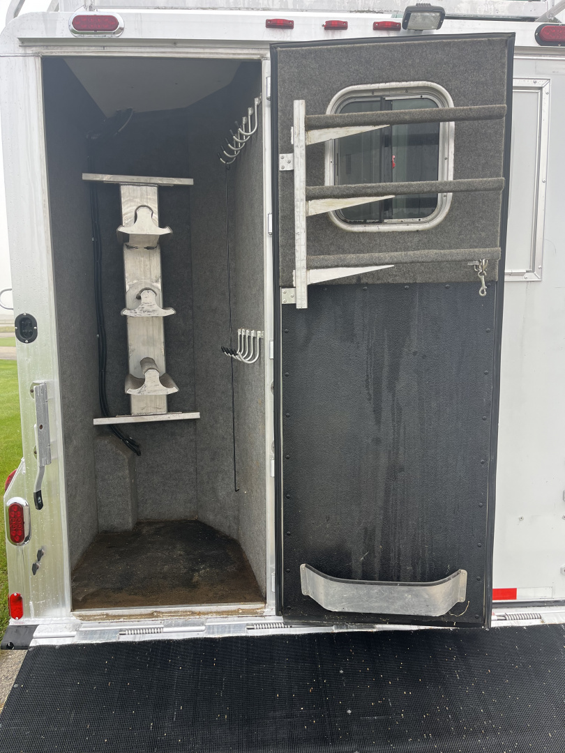 Used 2008 4-Star Trailers 3H 13' Trail Boss Conversions LQ Horse Trailer