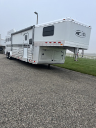 Used 2008 4-Star Trailers 3H 13' Trail Boss Conversions LQ Horse Trailer
