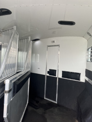Used 2008 4-Star Trailers 3H 13' Trail Boss Conversions LQ Horse Trailer