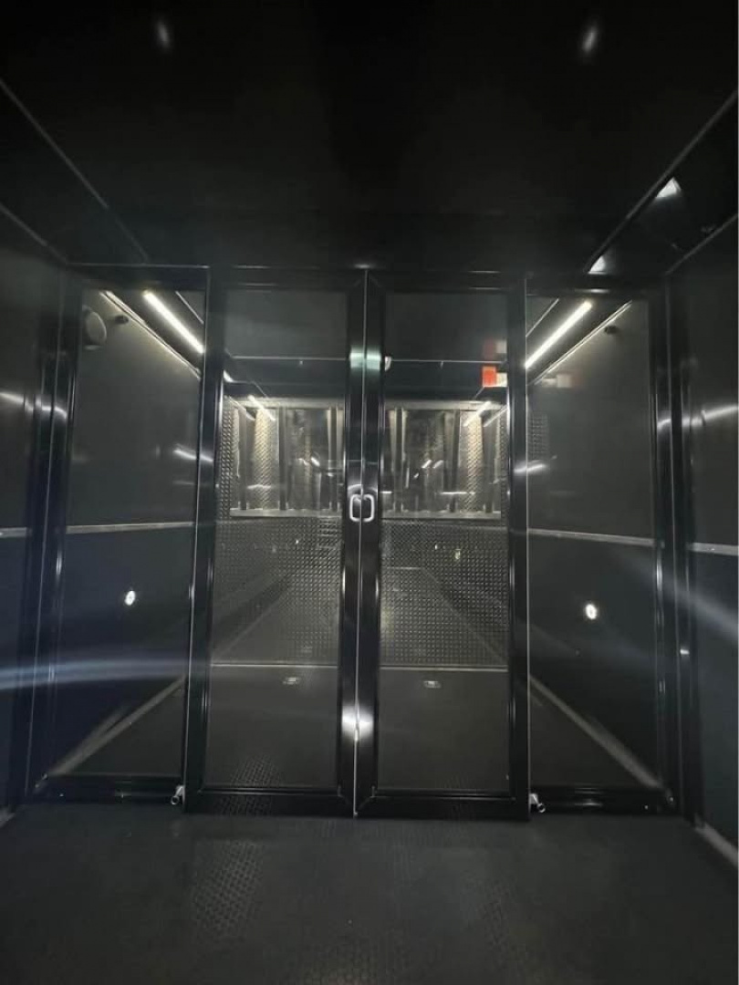 New Haulmark 34' EDGE PRO RACE TRAILER TONGUE BOX ELECTRIC AWNING AIRLINES Car / Racing Trailer