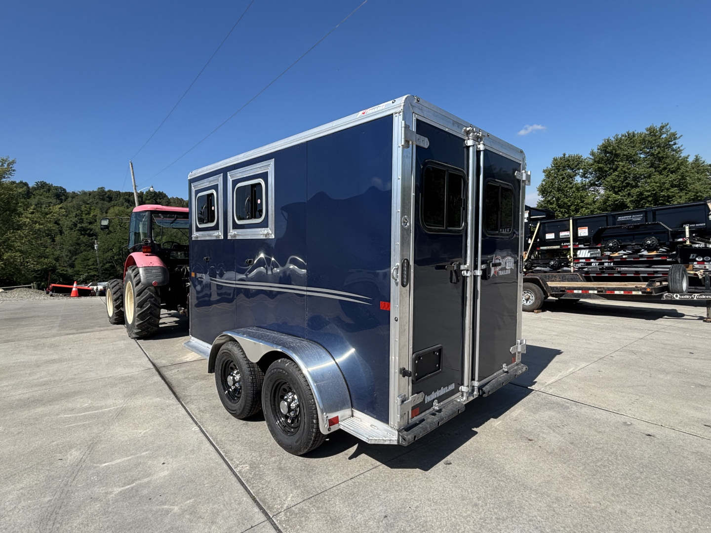 New 2026 Frontier Trailers Strider Series 2 Horse Bumper Pull 6'8 New 2026 Frontier Trailers Strider Series 2 Horse Bumper Pull 6'8