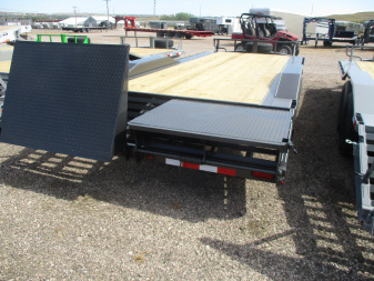 New 2026 Titan Trailer Flatbed Flatbed Trailer 8'6 x 21