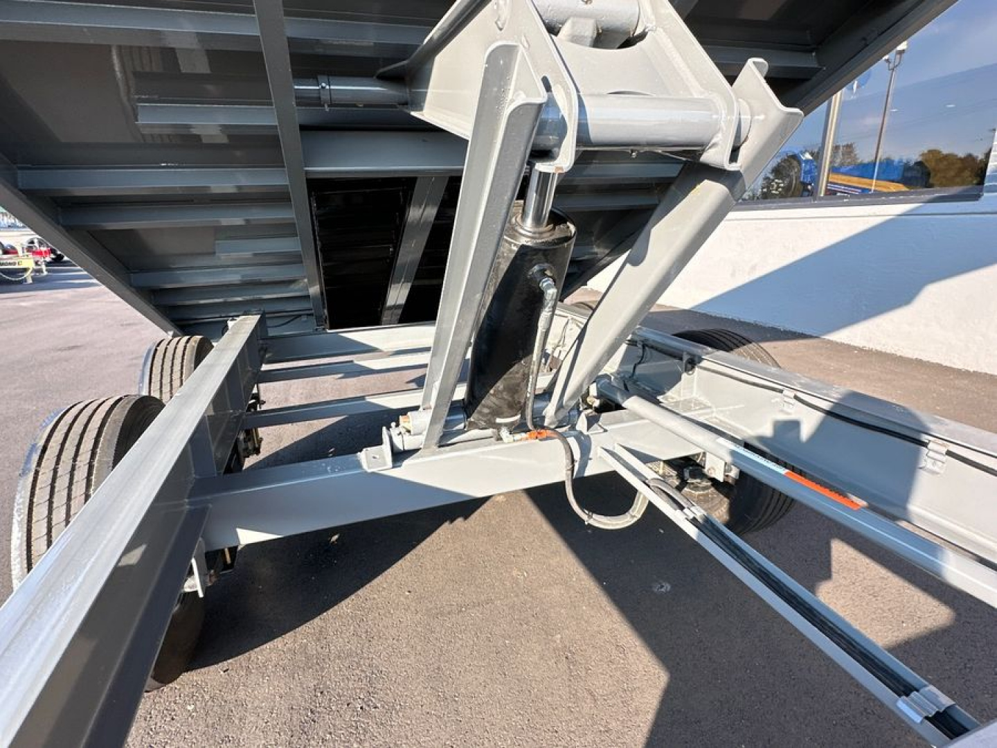 New 2023 Diamond C Trailers DOD Dump Trailer