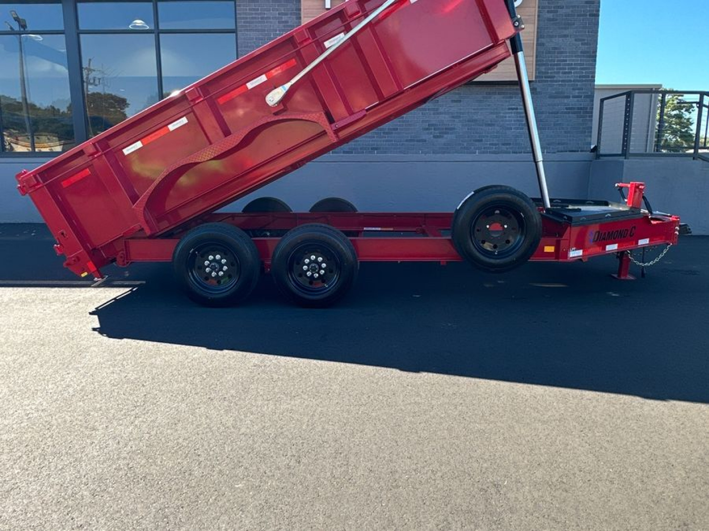 New 2023 Diamond C Trailers LPT Dump Trailer