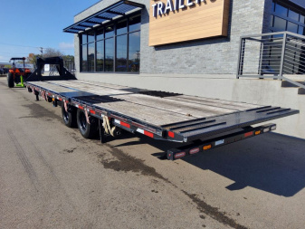Used 2022 Diamond C Trailers FMAX Gooseneck Bodies