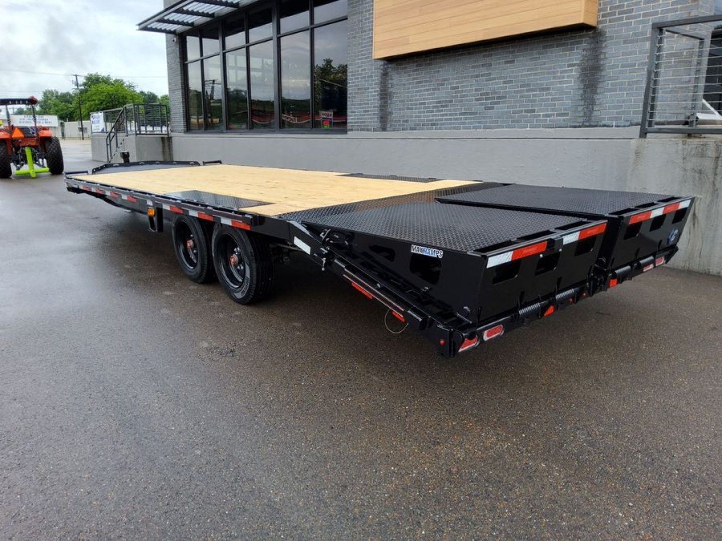 New 2025 Diamond C Trailers DEC Equipment Trailer