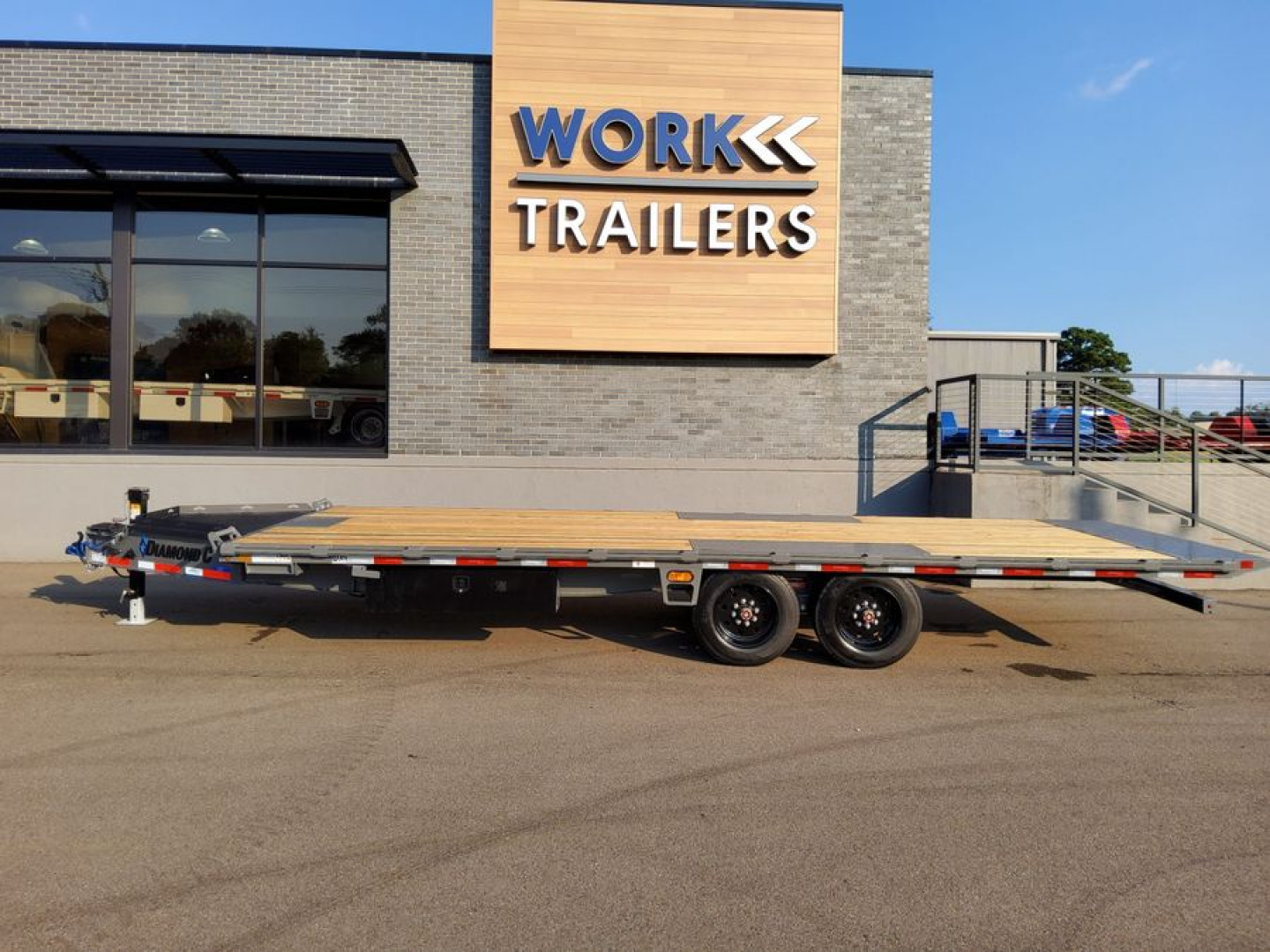 New 2026 Diamond C Trailers DET Equipment Trailer
