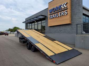 New 2026 Diamond C Trailers DET Equipment Trailer