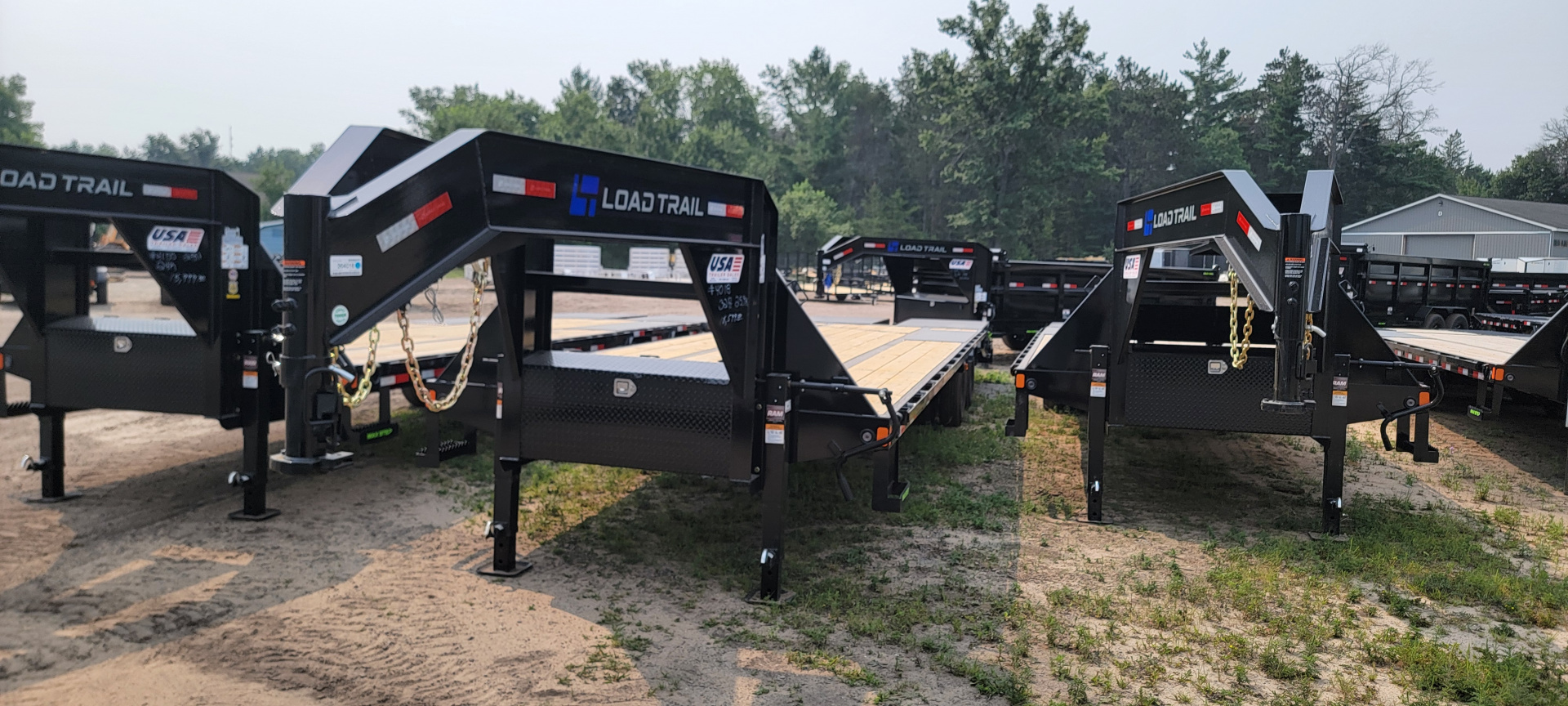 New 2026 Load Trail 102X32 24K W/ MAX RAMPS Gooseneck Bodies