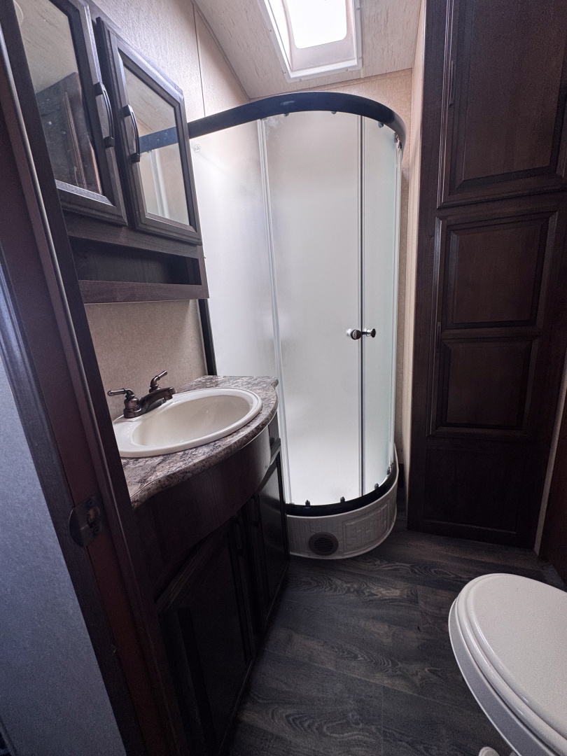 Used 2015 Stryker Trailers TOYHAULER Toy Hauler