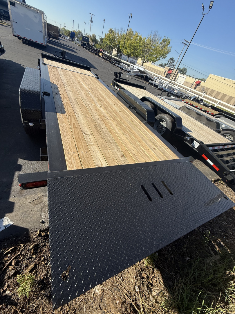 New Sure-Trac 7x18+4 22k tilt equipment trailer with stop valve