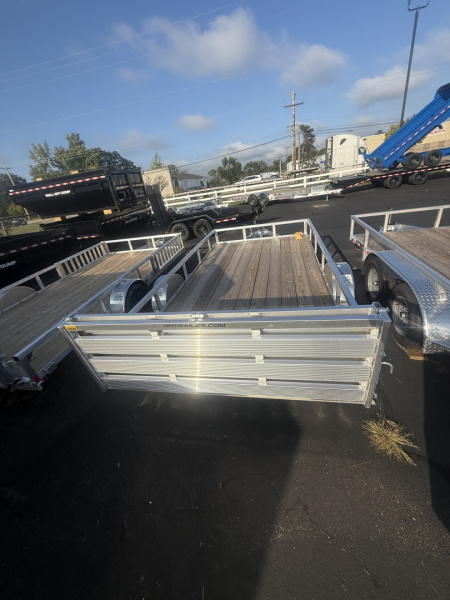 New H&H Trailers 7x14 3k alum Tube top wood deck
