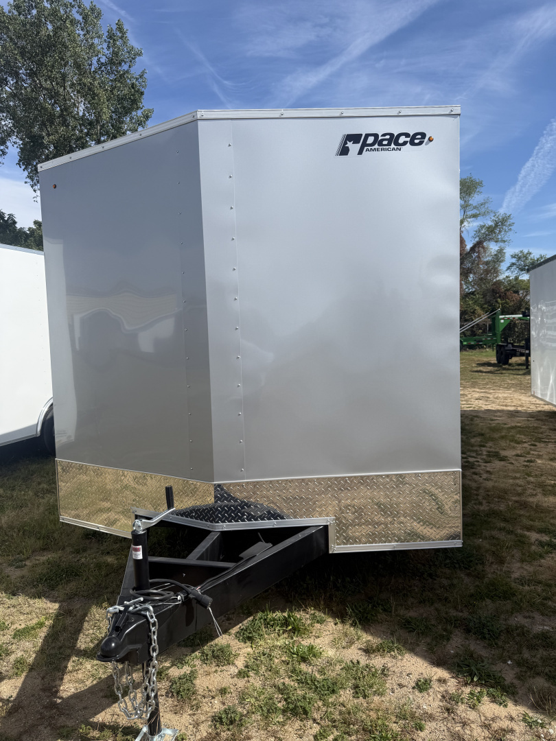 New 2025 Pace American 8.5x24 10k V-nose Screwless 6'-6" wing,alum.rim Car / Racing Trailer