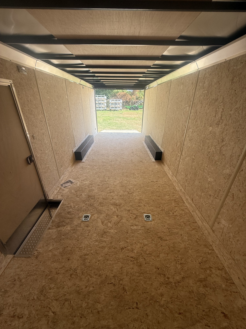 New 2025 Pace American 8.5x24 10k V-nose Screwless 6'-6" wing,alum.rim Car / Racing Trailer