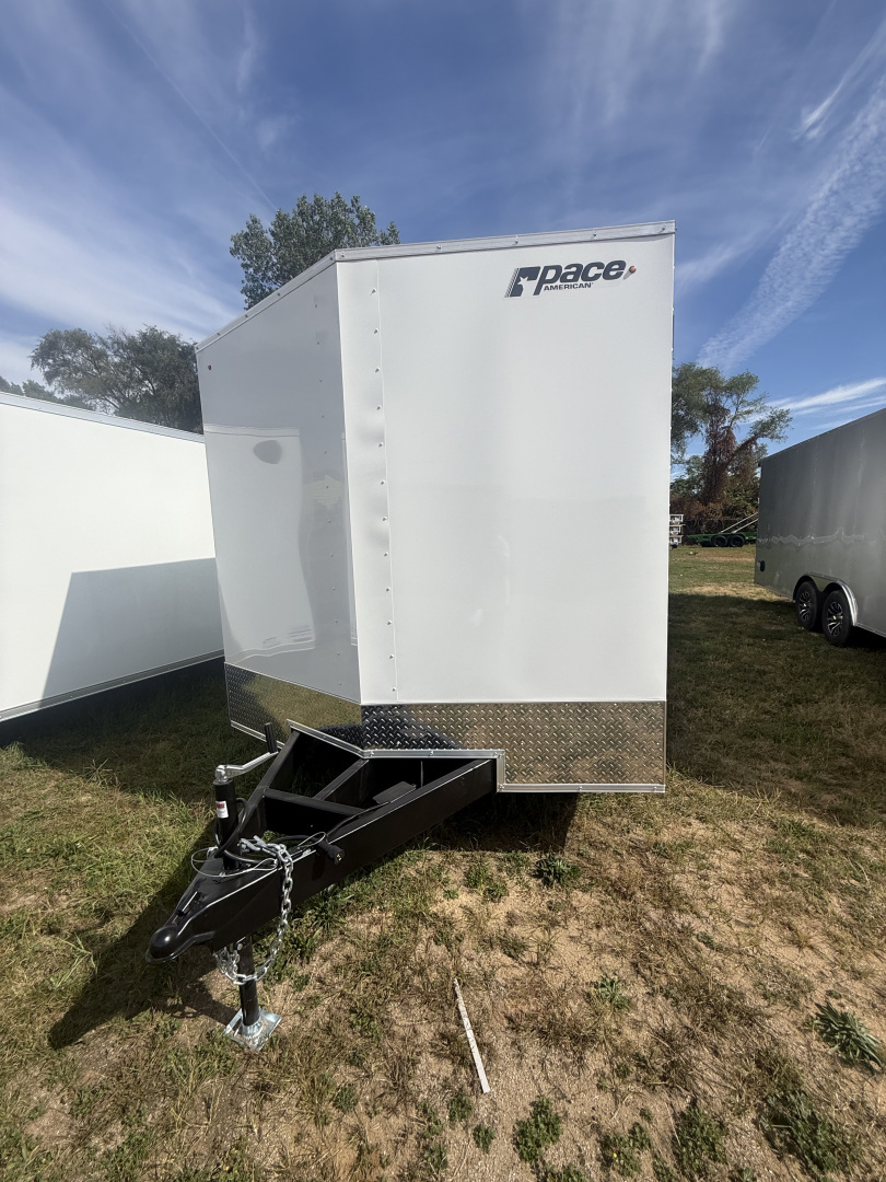 New 2025 Pace American 8.5x24 10k V-nose Screwless 6'-6" wing,alum.rim Car / Racing Trailer