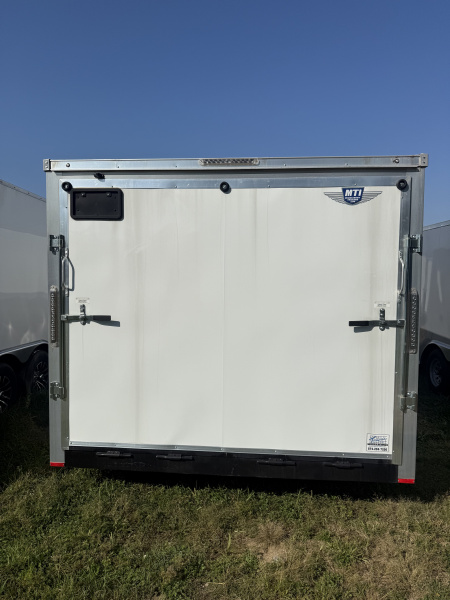 New RC Trailers 8.5x24 10k car hauler NO BEAVERTAIL, v-nose, 6'6" interior height, 4 d-rings