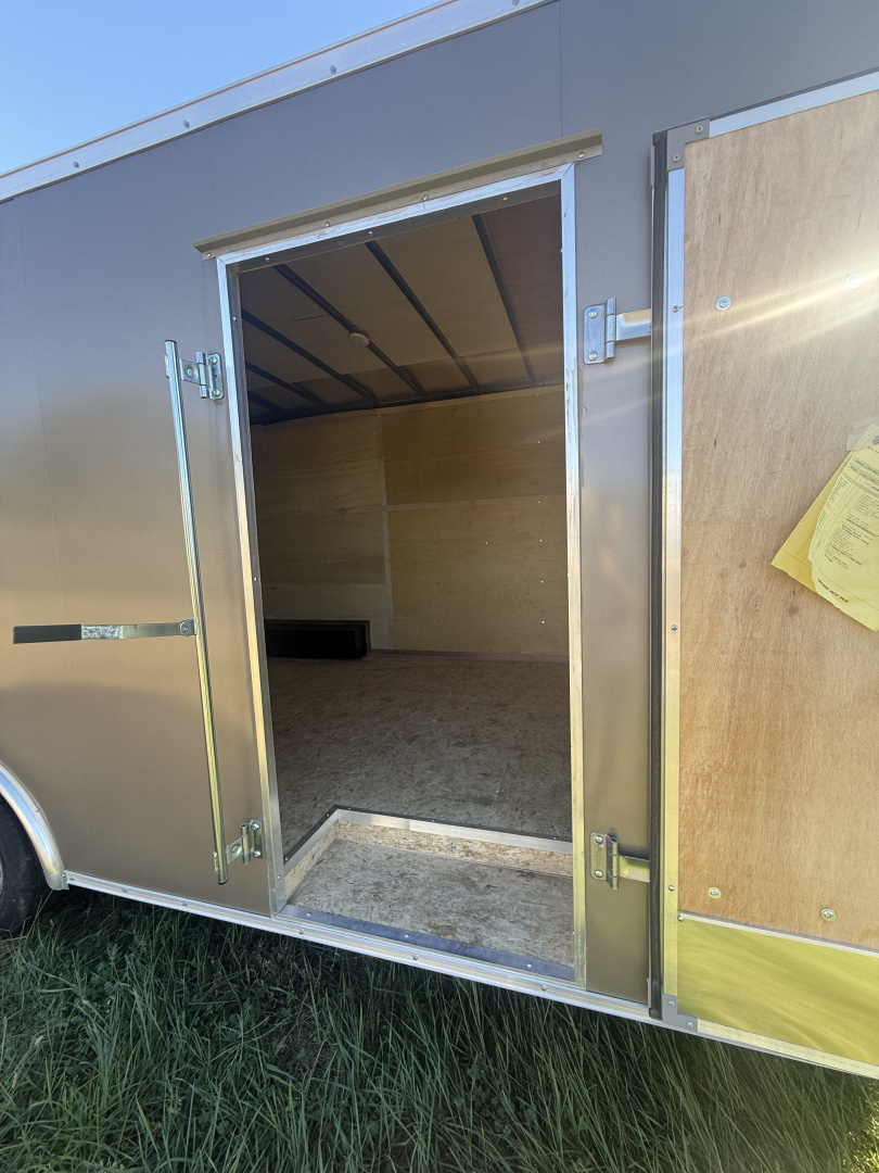 New 2024 Interstate Trailers 8.5x20 SFC 10k v-nose. Screw less, beavertail, 4 d-rings Car / Racing Trailer