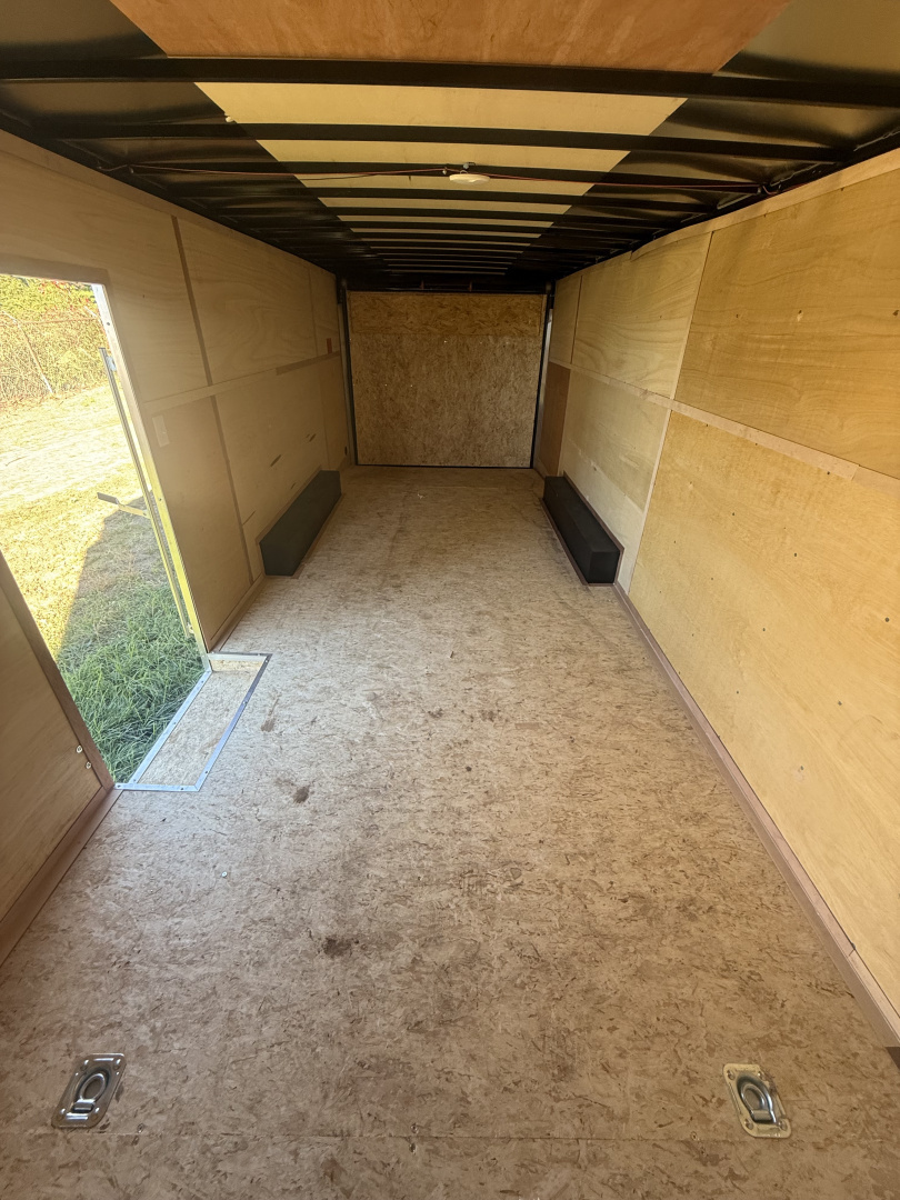 New 2024 Interstate Trailers 8.5x20 SFC 10k v-nose. Screw less, beavertail, 4 d-rings Car / Racing Trailer