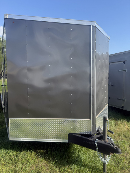 New Interstate Trailers 8.5x24 10k car hauler ,beavertail, 4- d-rings