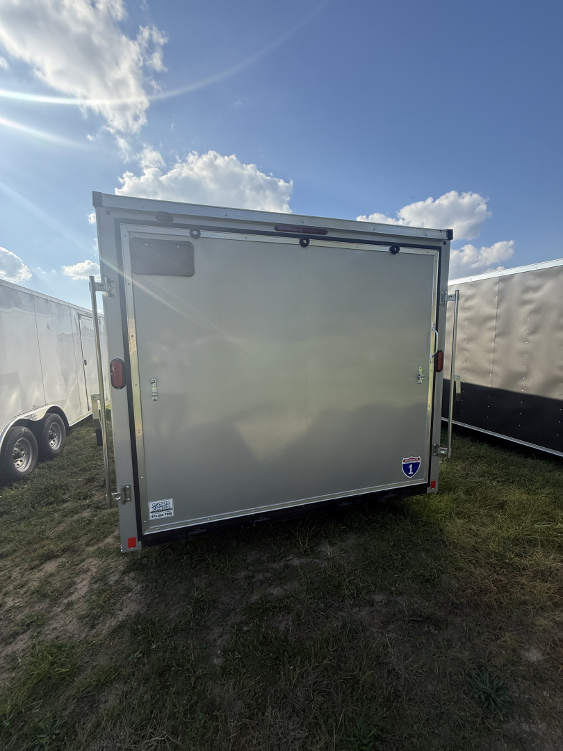 New Interstate Trailers 8.5x24 10k SFC car hauler, beaver tail, 4 d-ring