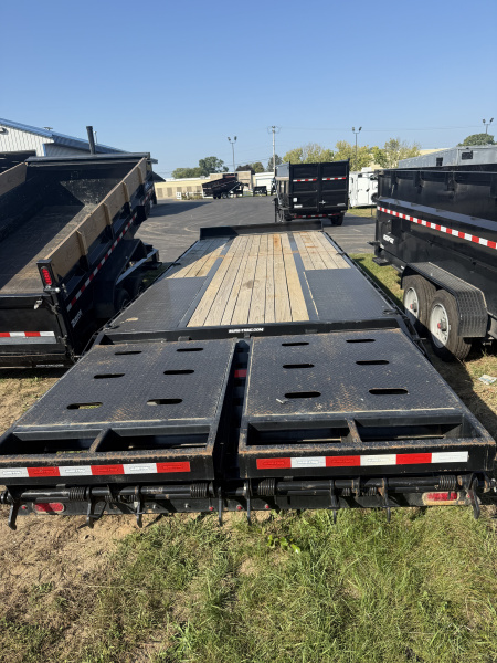 Used Sure-Trac 20+5 deckover 25.9k full width ramps